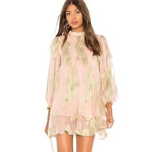 Hemant and Nandita Dress Size S